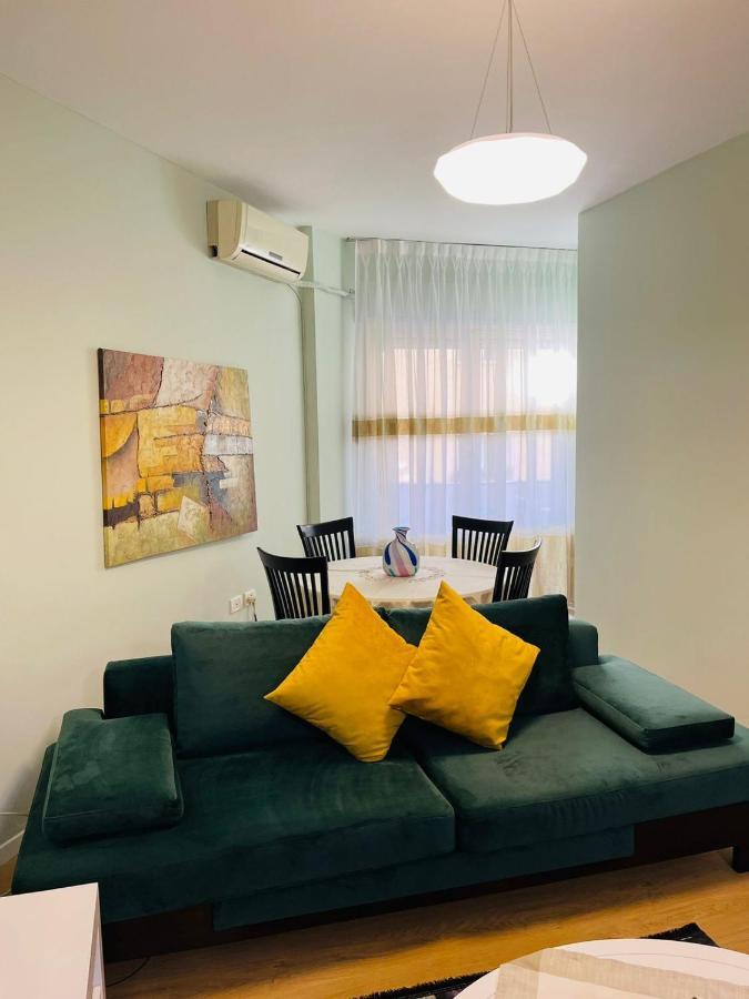 New Apartment In Center Of טיראנה מראה חיצוני תמונה